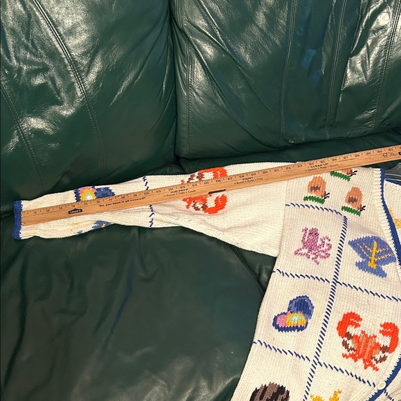 Vintage Cream Cardigan with Sea Motifs - Picture 4 of 8